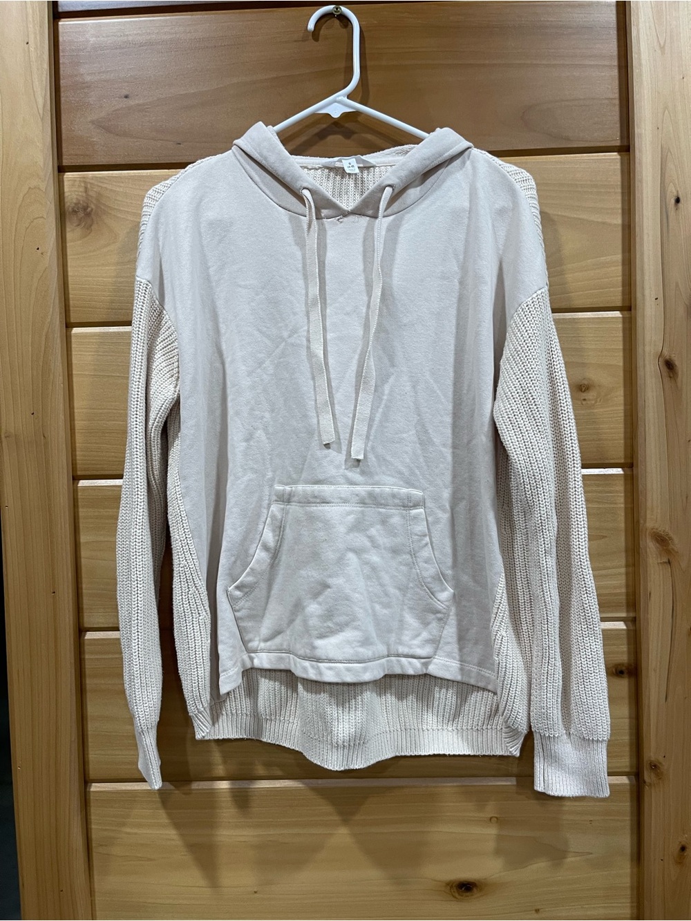 Time and Tru Cream Knit-Sleeve Hoodie